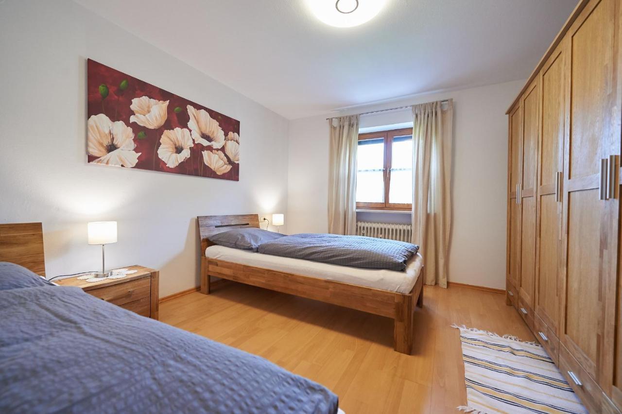Ferienwohnung Hoefler Bayerisch Gmain Exterior photo